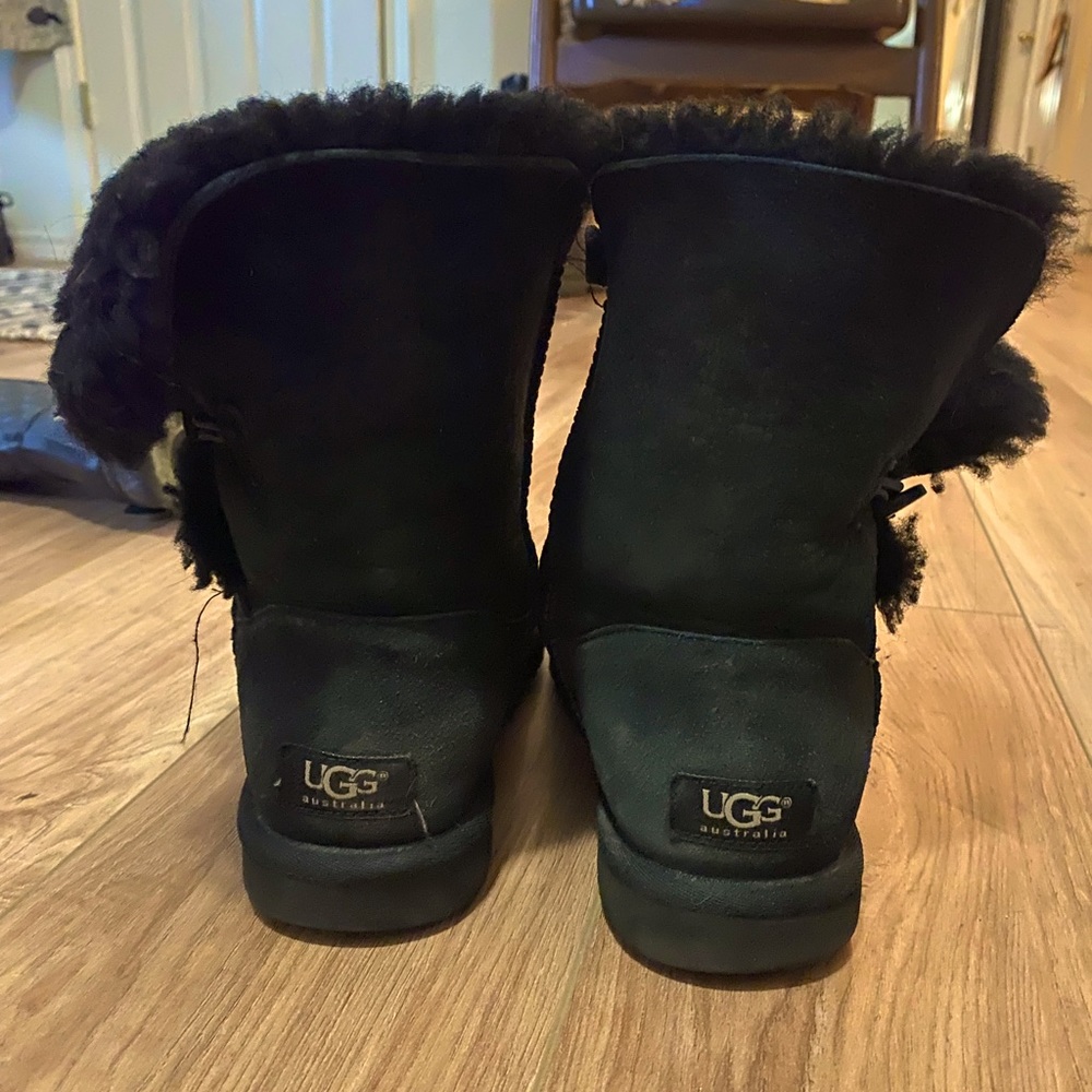 Black pre loved UGG boots